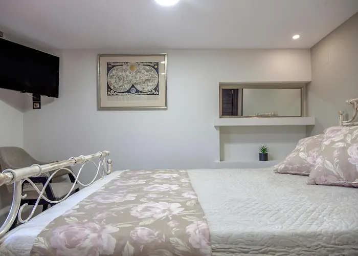 Naiades Villas